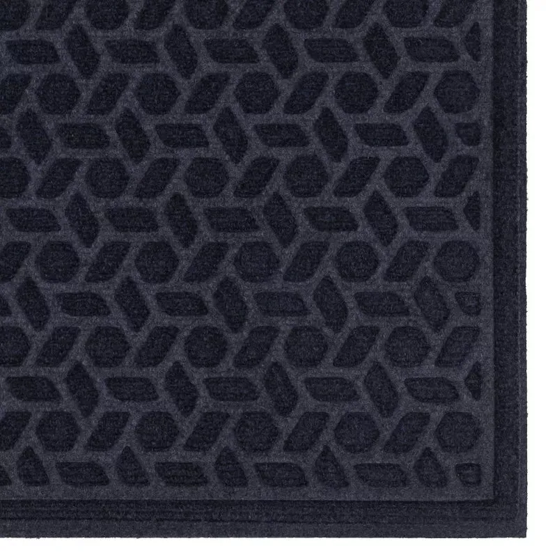 1'6"x2'6" Solid Tufted Doormat Navy - Mohawk