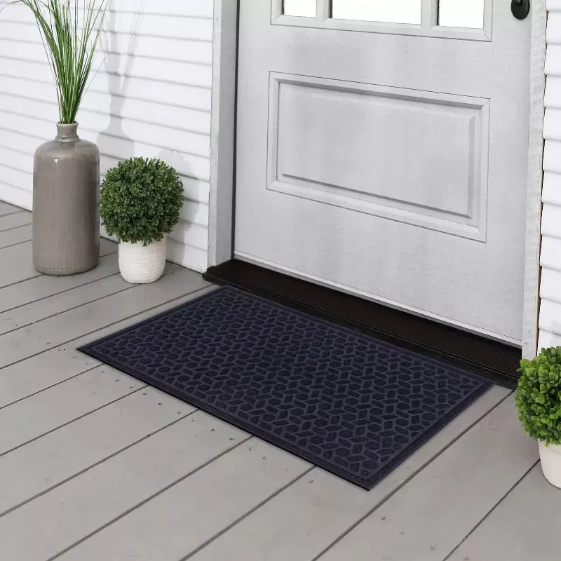 1'6"x2'6" Solid Tufted Doormat Navy - Mohawk