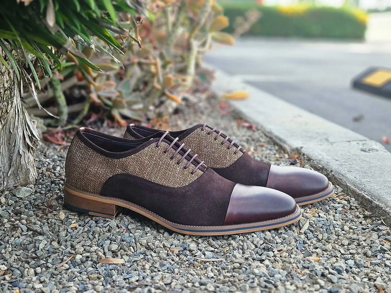 Cap Toe Linen Oxford