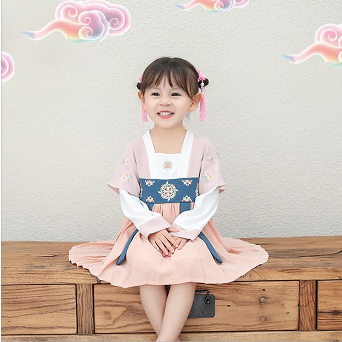 Childrens Chinese New Year Dress Short Sleeve Cheongsam Hanfu Dress Cute Costume for Girls