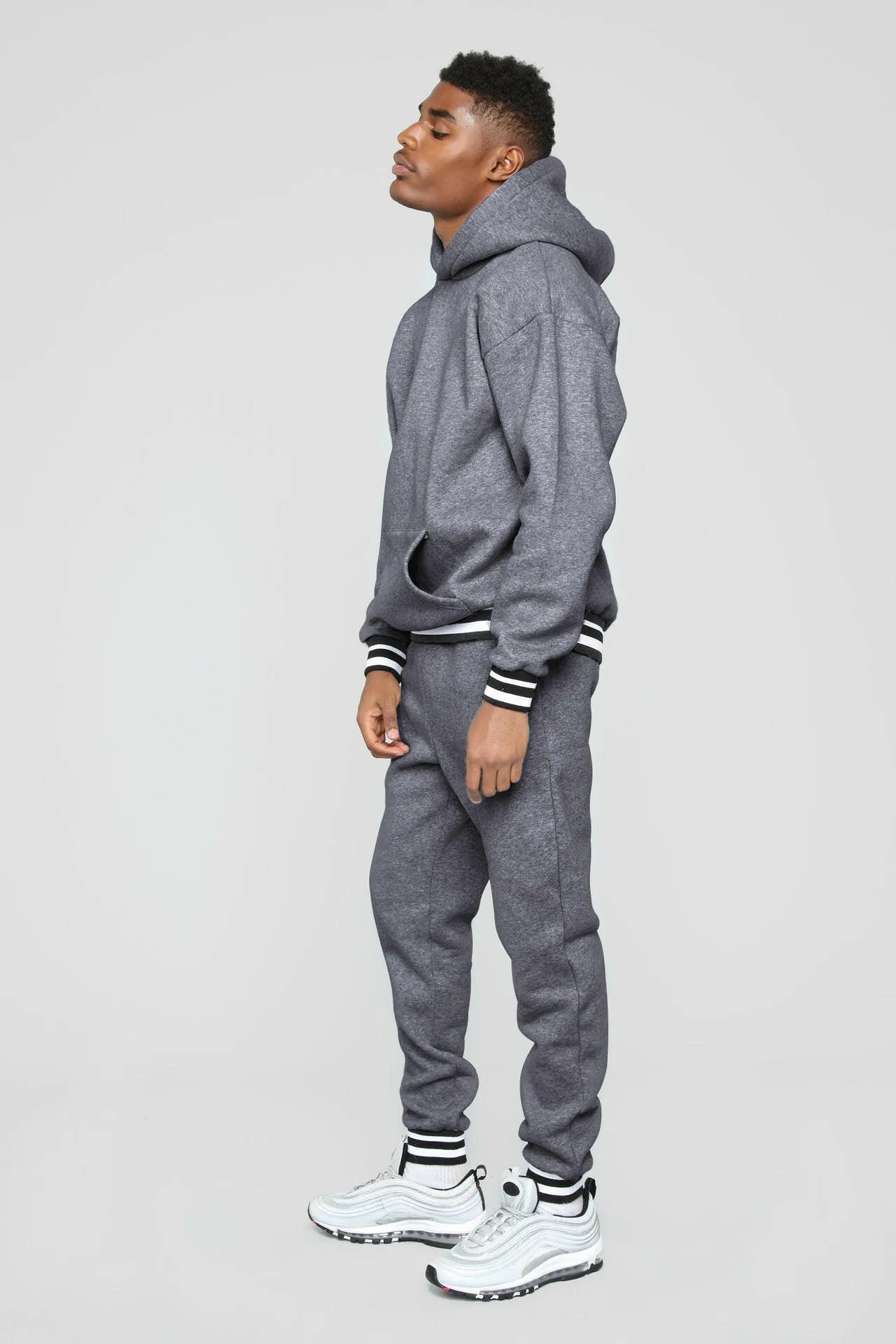 Custom High Quality Men Sweatsuits Set with Blank Design - Premium Comfort & Style