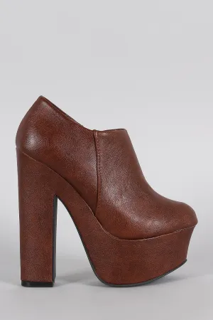 Dollhouse Round Toe Platform Heeled Booties