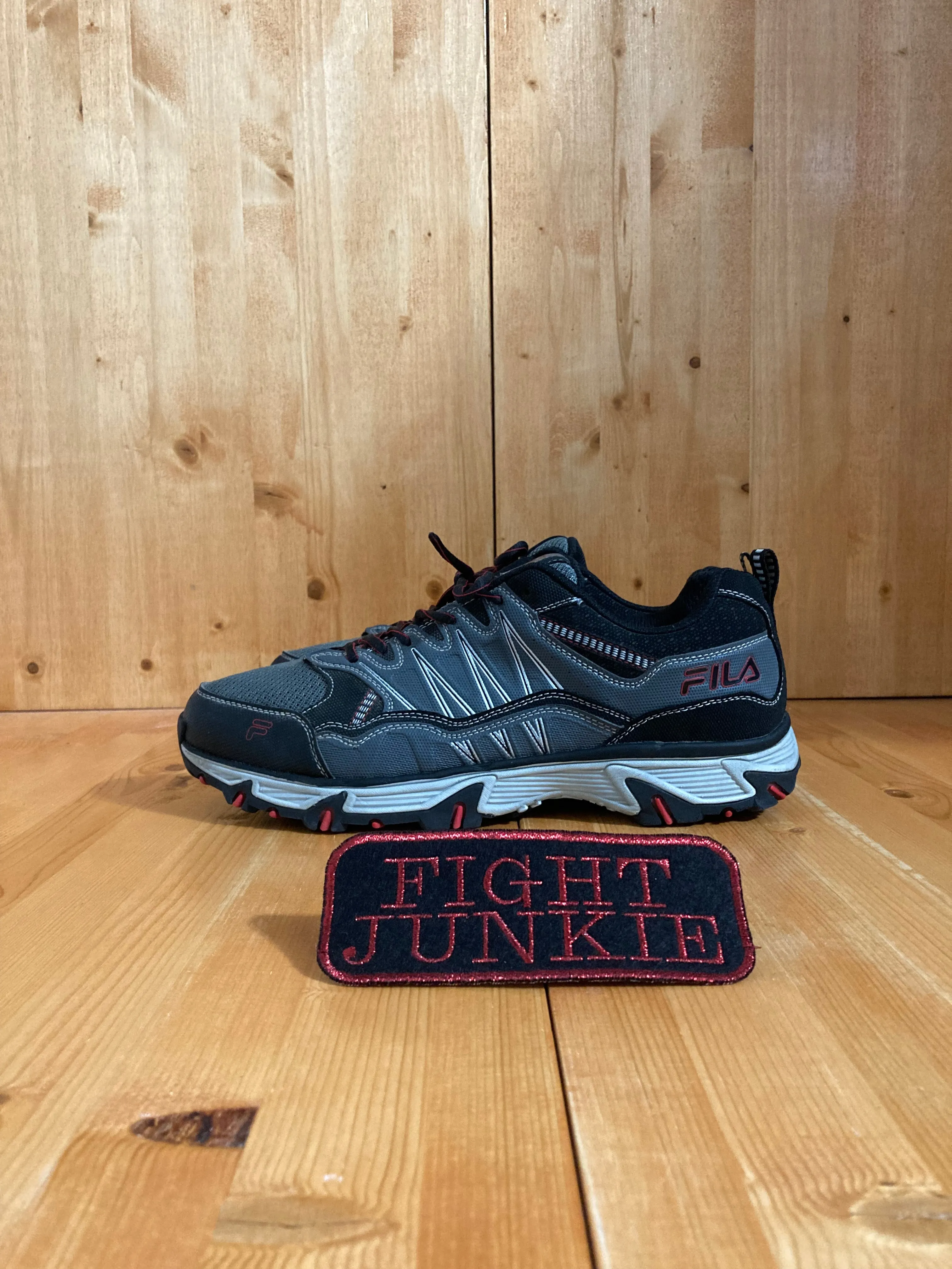 FILA EVERGRAND AT Mens Size 11 EEEE Running Training Shoes Sneakers Gray 1JW00787-053