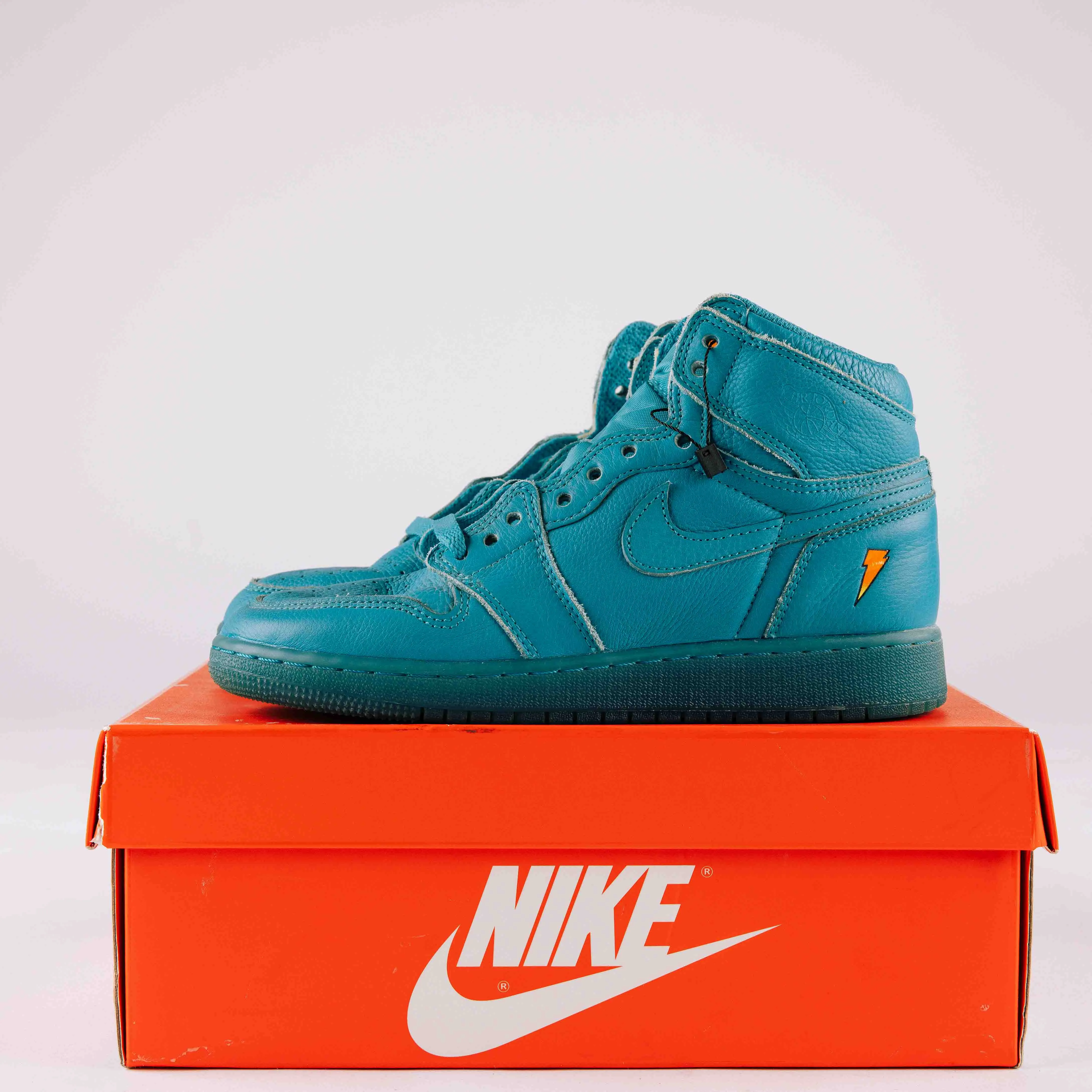 Jordan 1 Retro High Gatorade Blue Lagoon (GS) - Used - 2033