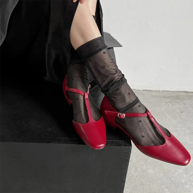 Leather T-strap Low Heel Mary Jane Shoes For Summer Retro Sandals in Red/Black/Khaki