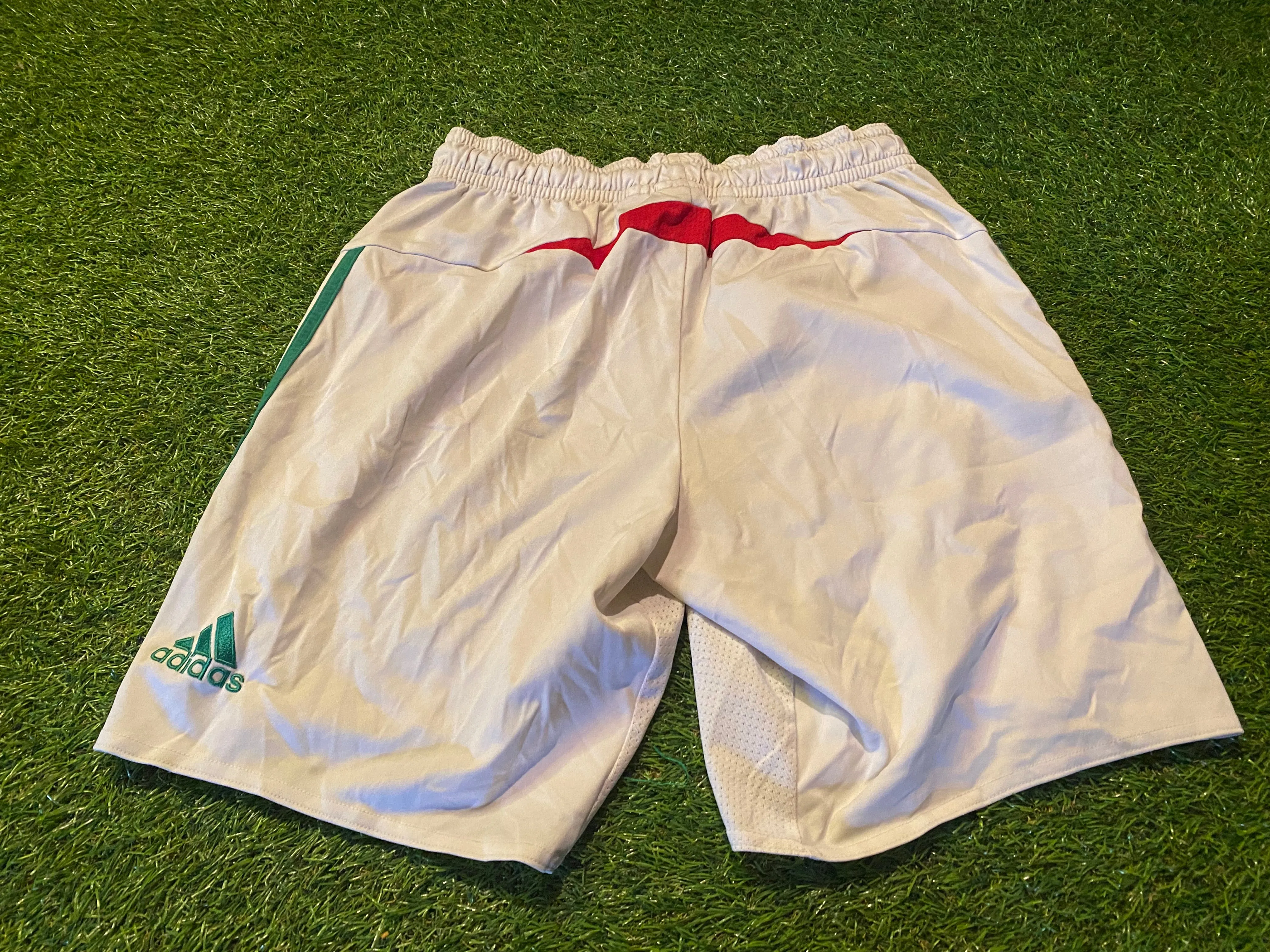 Mexico Mexican Soccer Football Medium Mans Rare Vintage Adidas Made Shorts