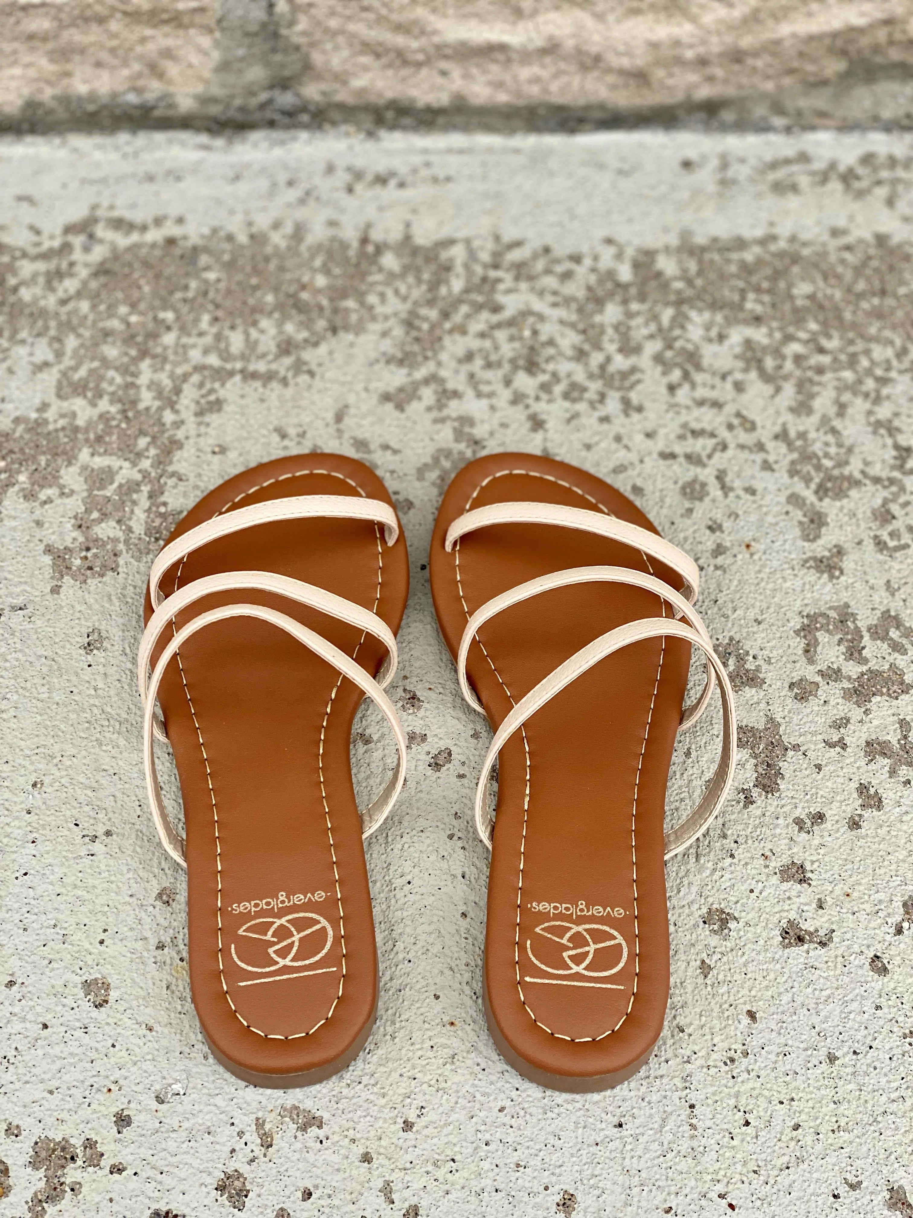 Mimi Sandal