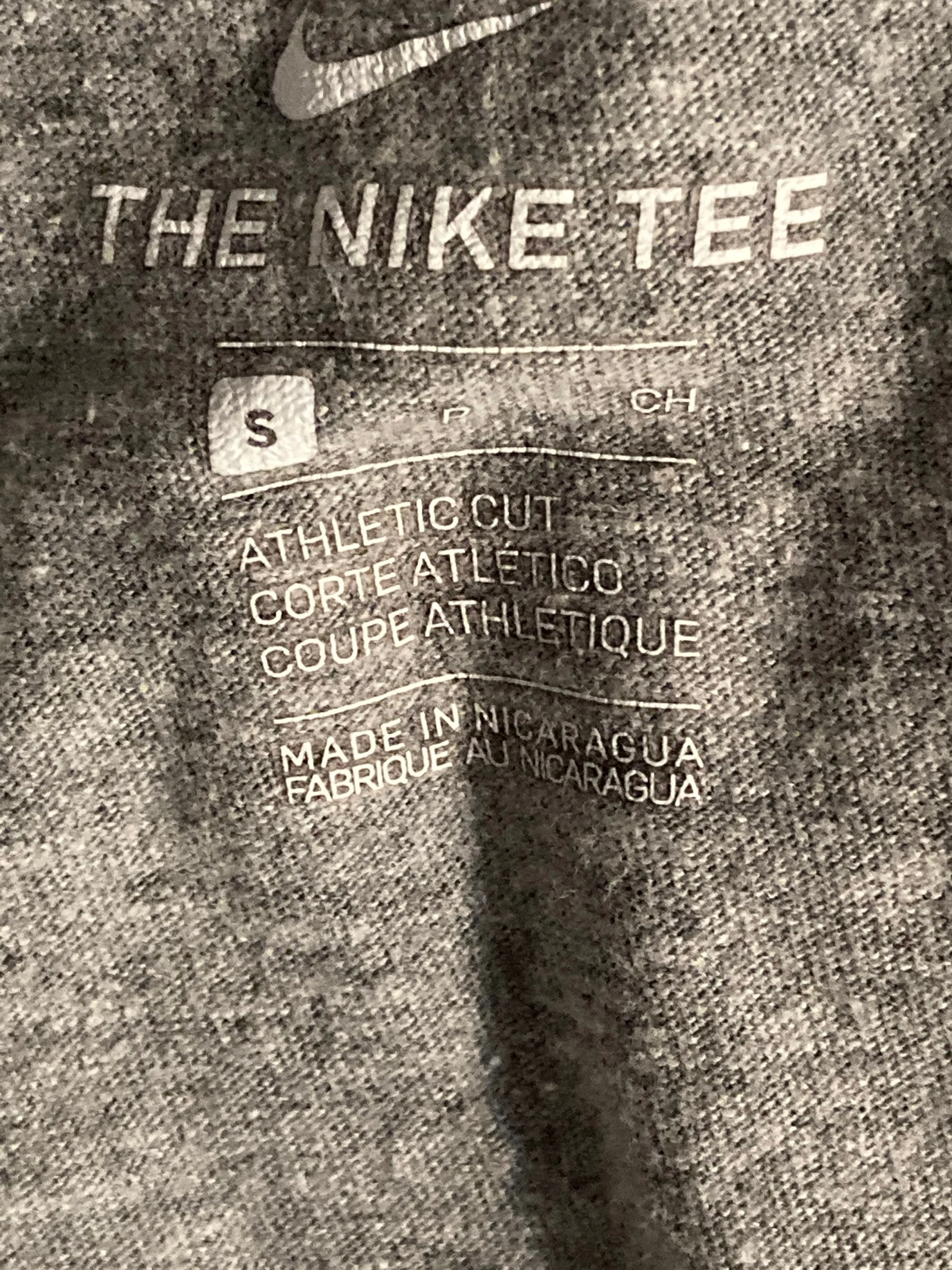 NIKE "LESS WORKING MORE WORKOUT" ATHELTIC CUT Graphic Print Adult S SM Small Gray T-Shirt Tee Shirt