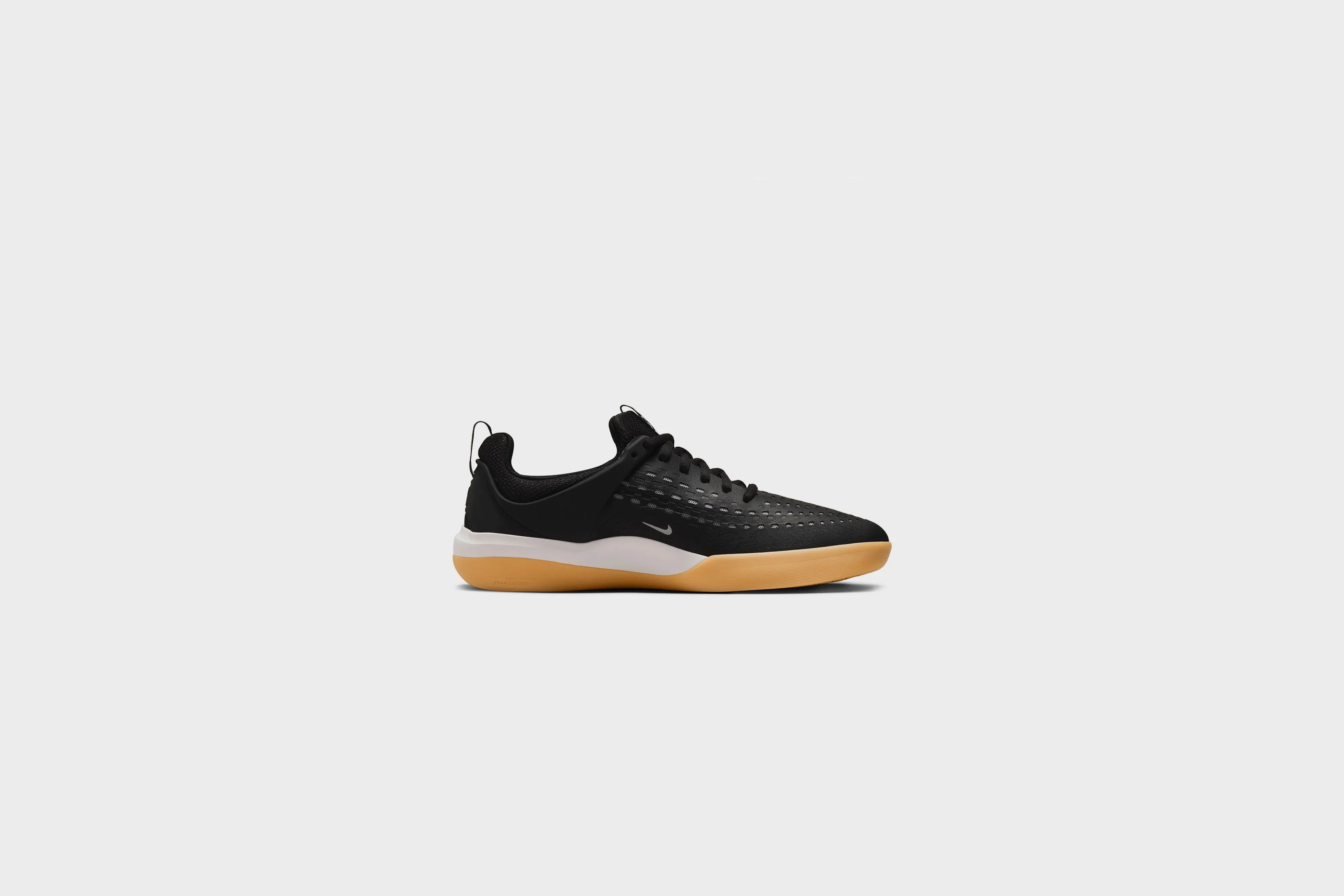 Nike SB Zoom Nyjah 3 (Black/White-Black-White)