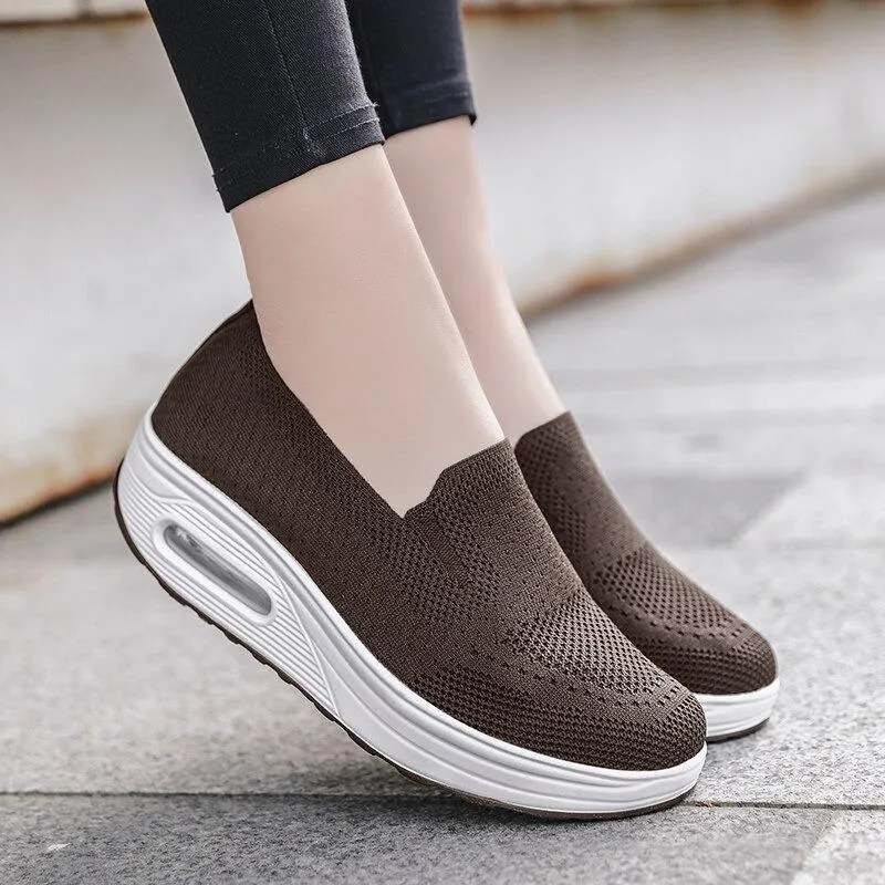 Owlkay Comfort Fit Shoes: Perfect for Wide Feet and All-Day Comfort