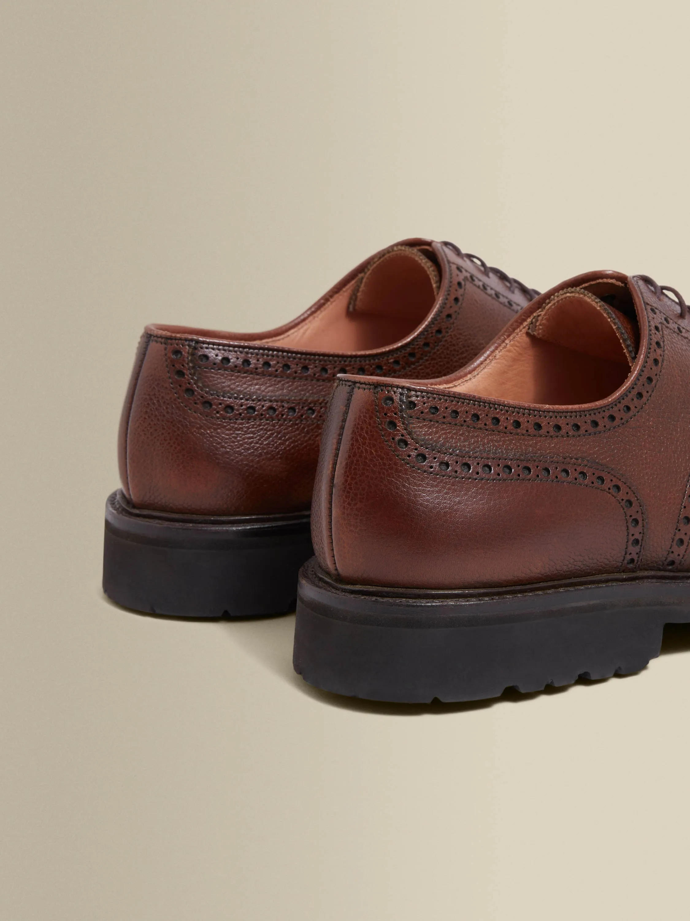 Pebble Grain Leather Brogue Shoes