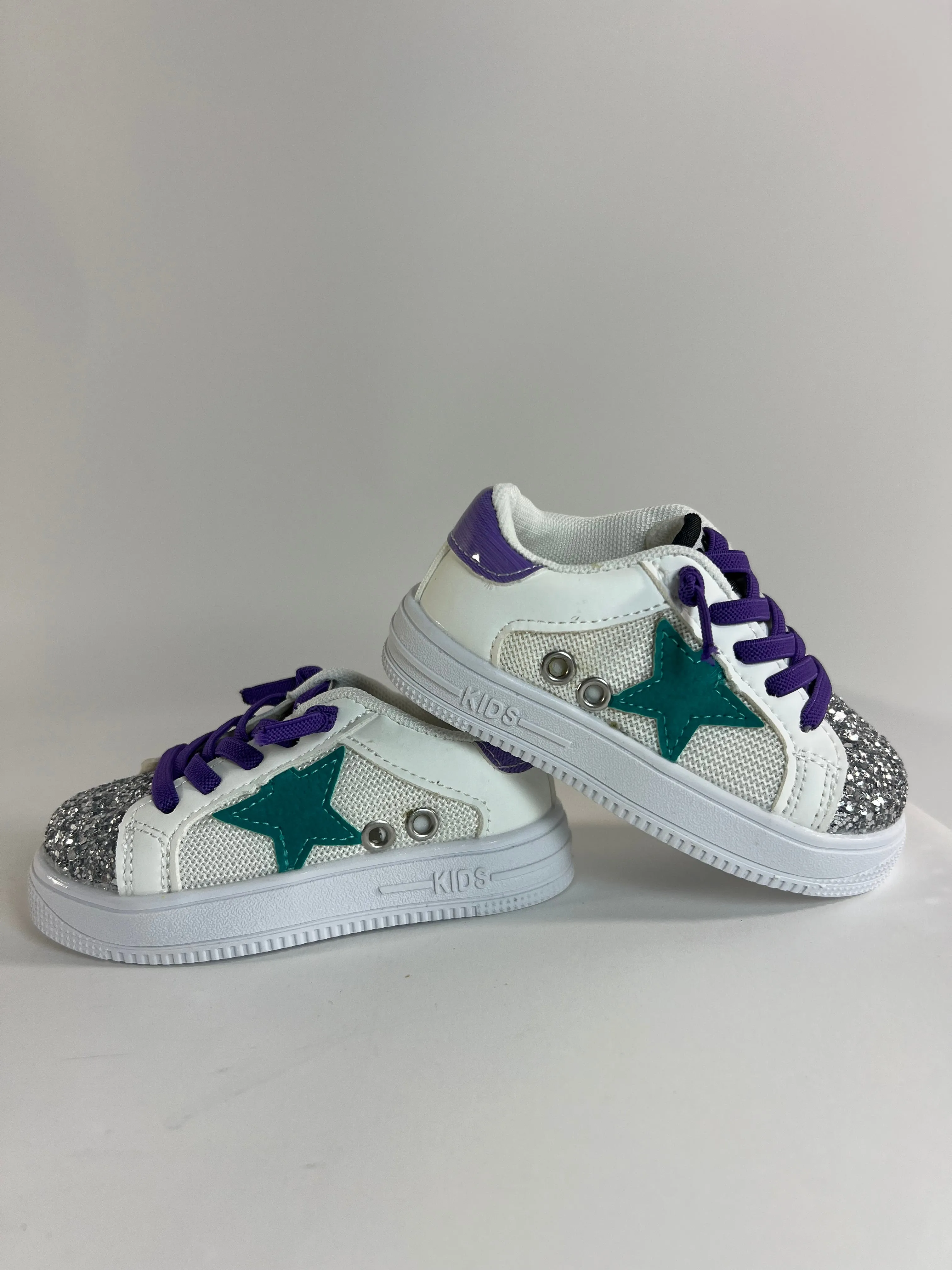 Star Kid Sequined Lace Up Kid Sneakers