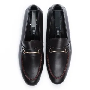 Thread Stiched Buckled Loafers